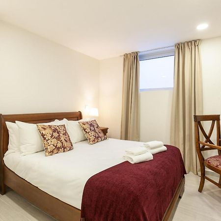 D&S - Torne Apartments บีลาโนวาเดกายา ภายนอก รูปภาพ
