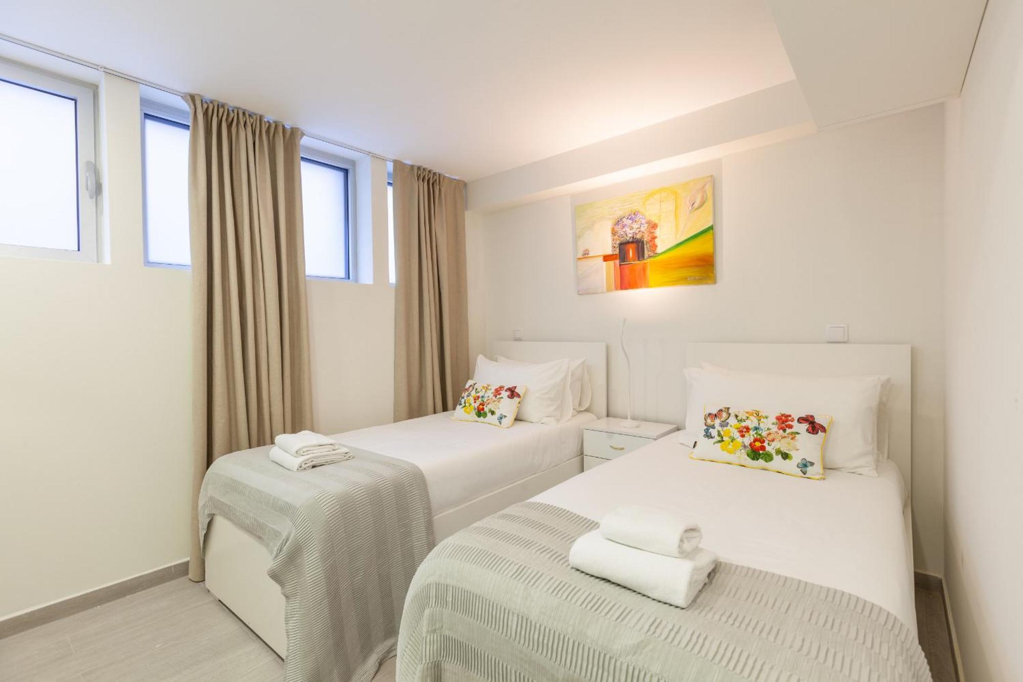 D&S - Torne Apartments บีลาโนวาเดกายา ภายนอก รูปภาพ