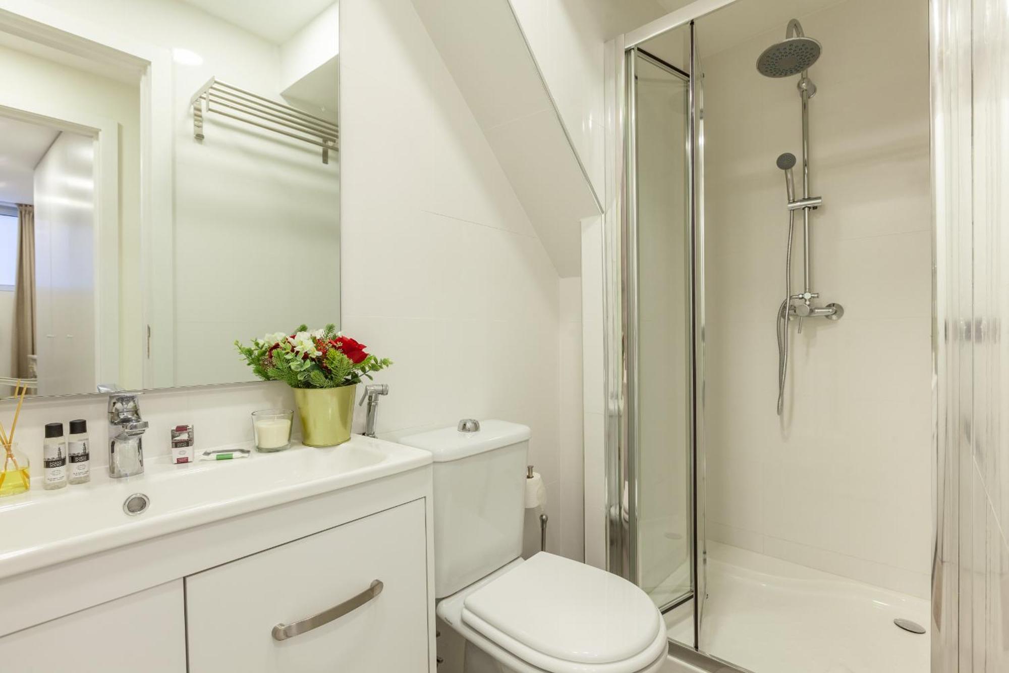 D&S - Torne Apartments บีลาโนวาเดกายา ภายนอก รูปภาพ
