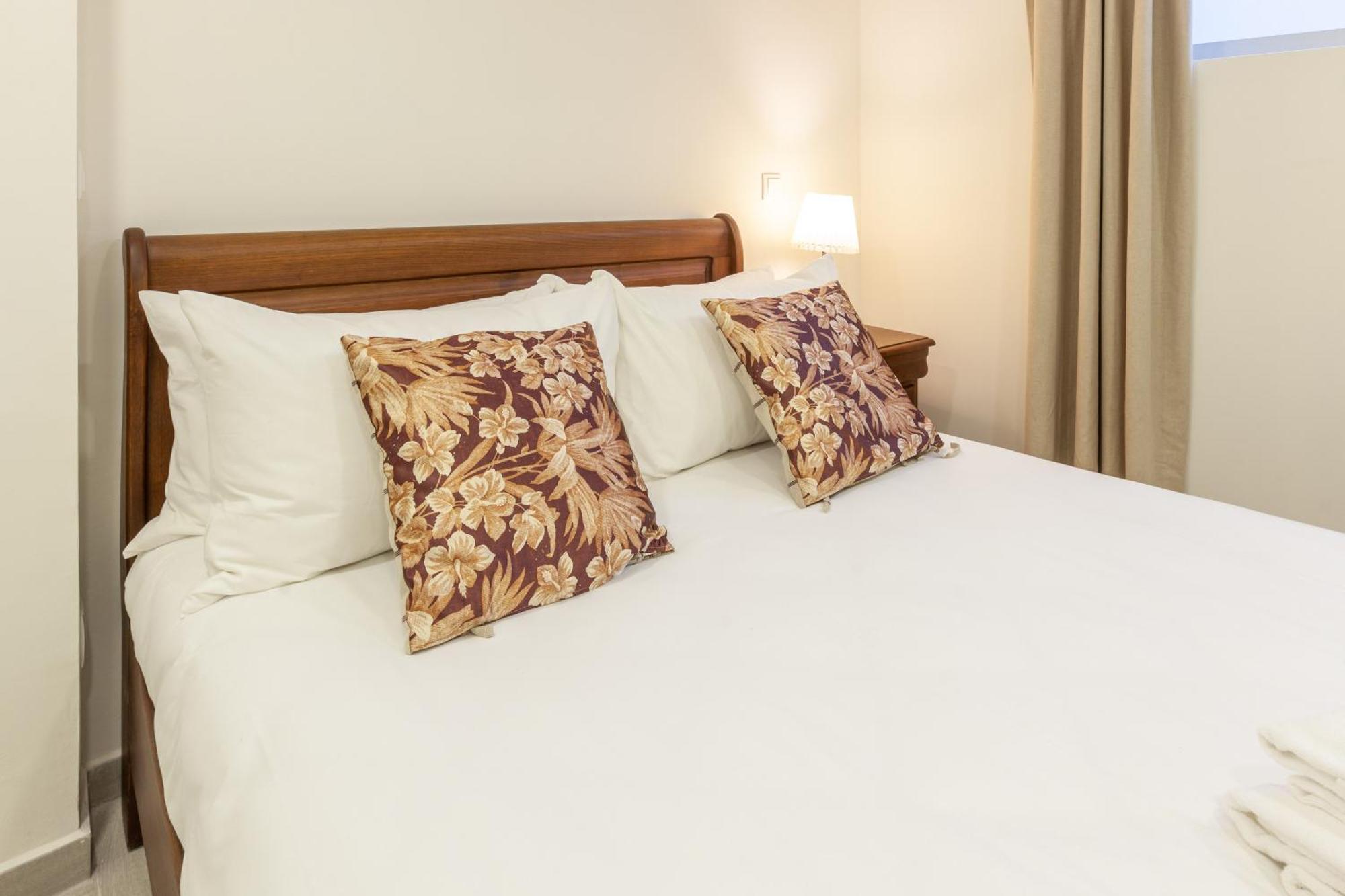 D&S - Torne Apartments บีลาโนวาเดกายา ภายนอก รูปภาพ