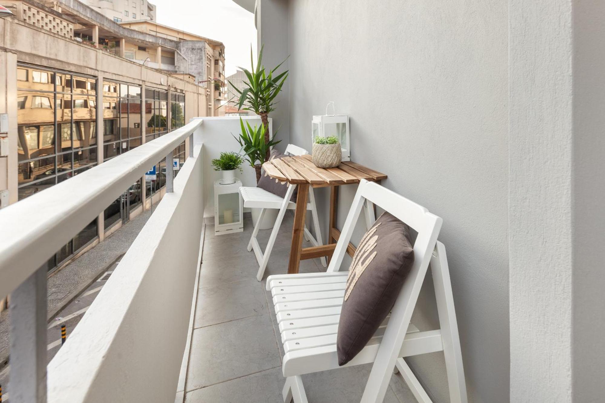 D&S - Torne Apartments บีลาโนวาเดกายา ภายนอก รูปภาพ