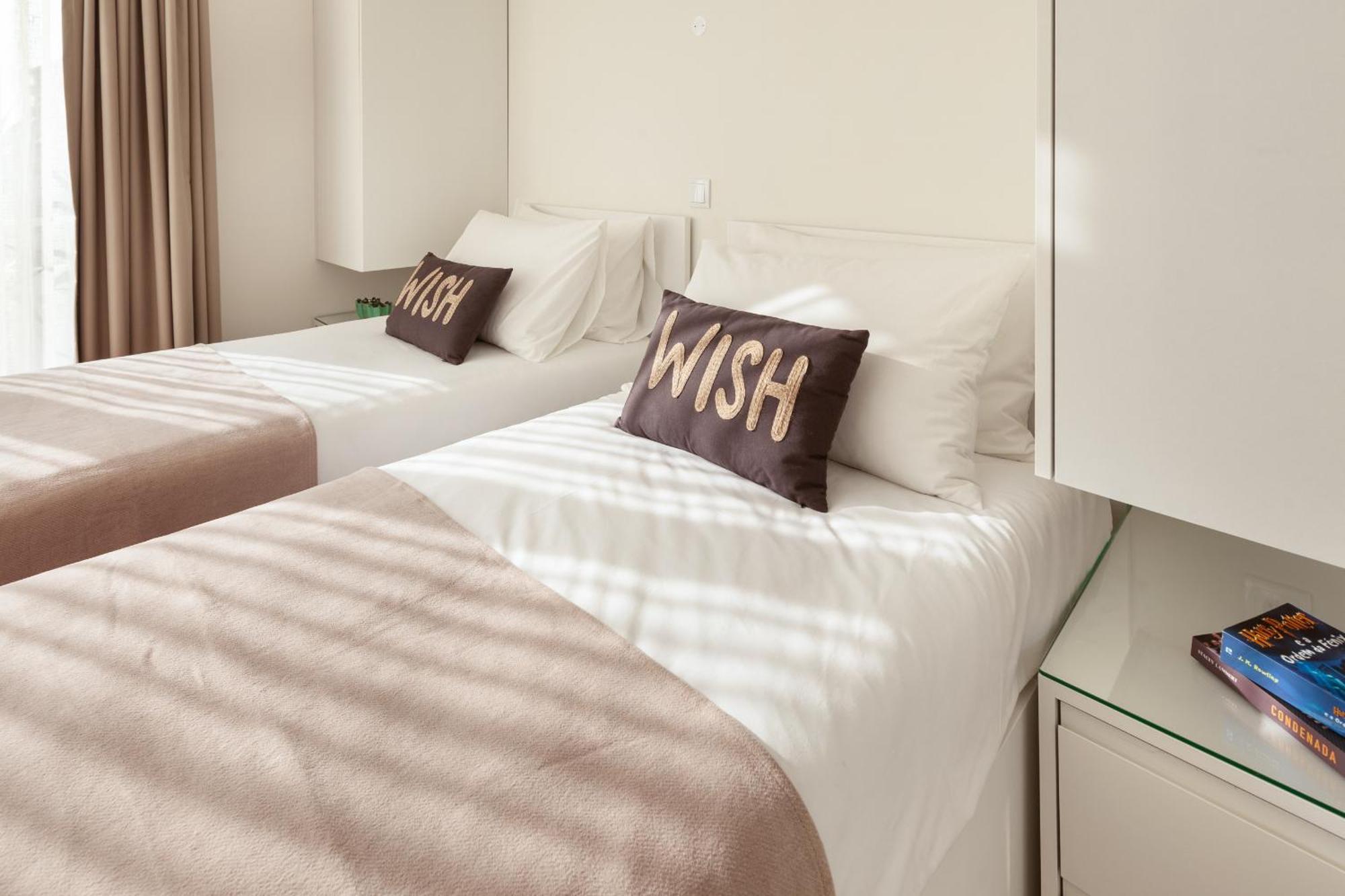 D&S - Torne Apartments บีลาโนวาเดกายา ภายนอก รูปภาพ